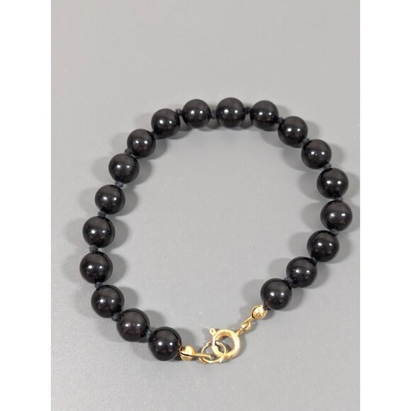 Vintage Black Glass Round 8mm Bead Knotted Bracelet Classic Retro 7 inches - Picture 2 of 11